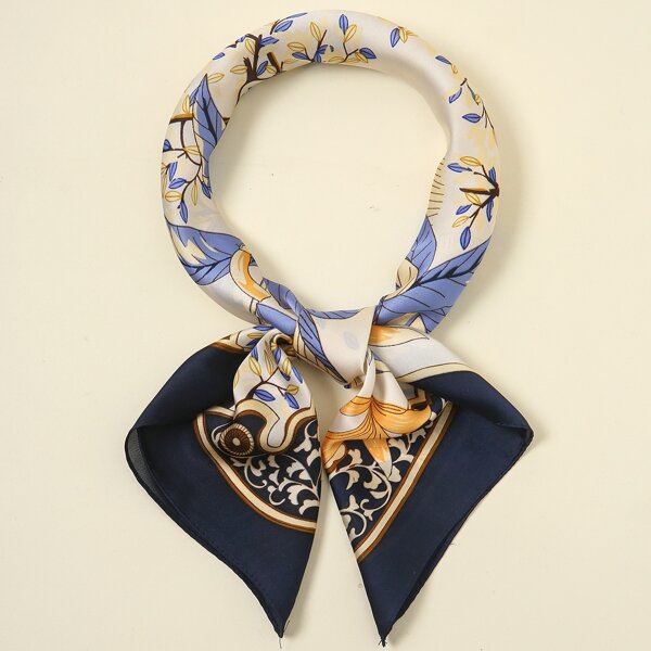 

Leaf Print Bandana, Multicolor