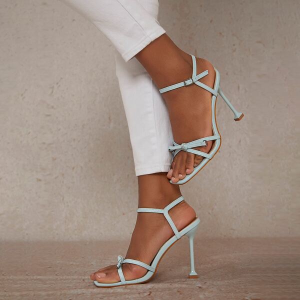 

Сандалии с узлом, Синий