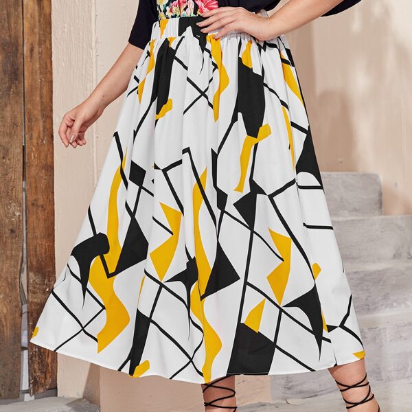 

Plus Geo Flared Skirt, Multicolor