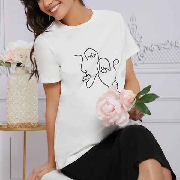 

Maternity Figure Graphic Tee, White
