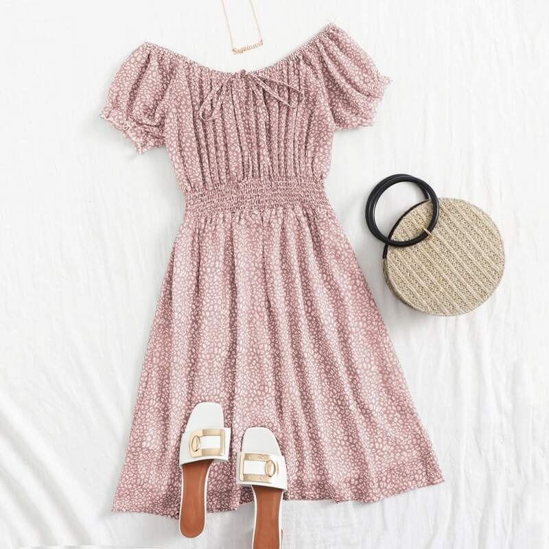 

All Over Print Shirred Dress, Dusty pink