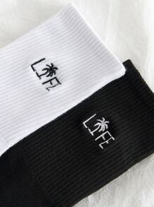 2pairs Men Letter Embroidery Crew Socks - Black and White - View 3
