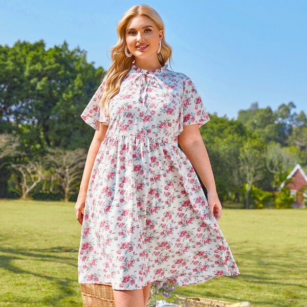 

Plus Allover Floral Tie & Ruffle Neck A-line Dress, Multicolor