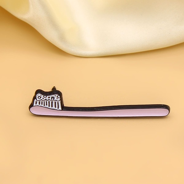 

Cartoon Design Brooch, Multicolor
