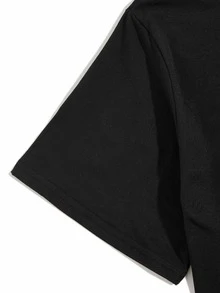 Manfinity Men Flower Print Curved Hem Tee - Black - View 4