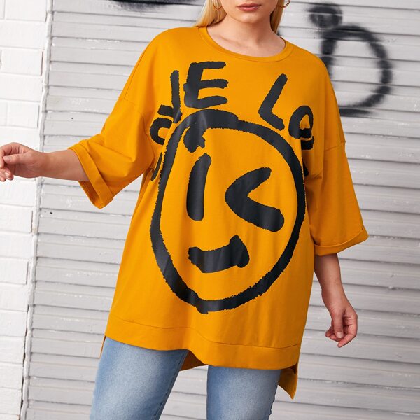 

Plus Drop Shoulder High-low Hem Cartoon Graphic Tee, Mustard yellow