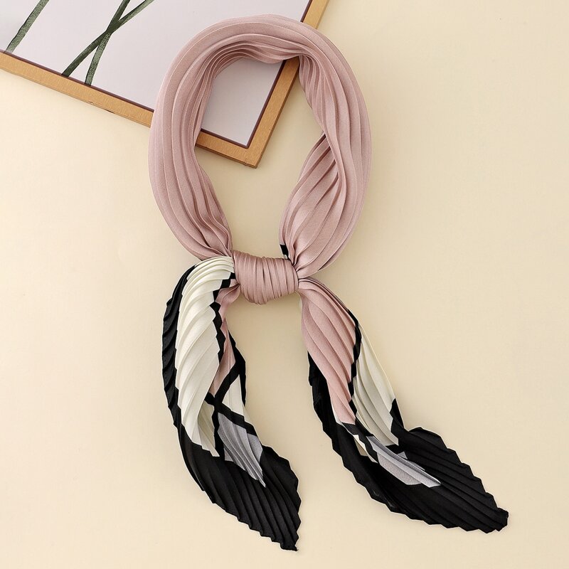 

Colorblock Pleated Bandana, Pink