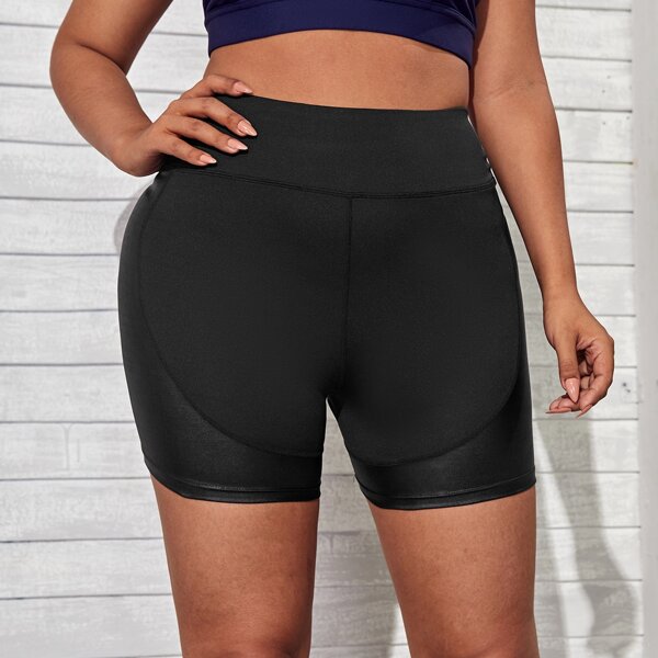 

Plus Contrast PU Sports Shorts, Black