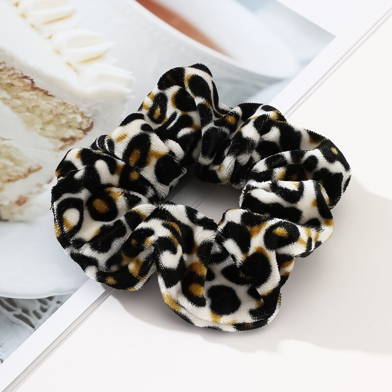 

Leopard Print Scrunchie, Multicolor