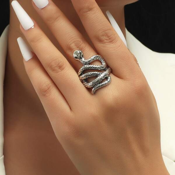 

Snake Design Ring, Antique silver