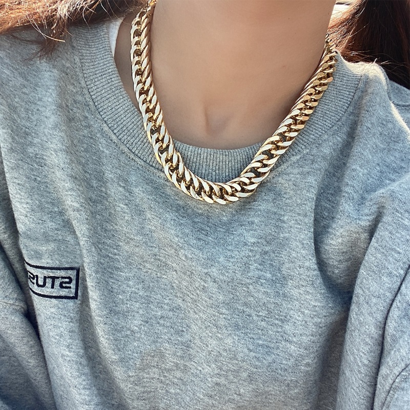 

Chunky Chain Necklace, Gold