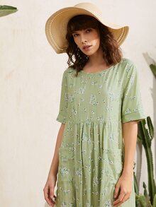 Pocket Front Ditsy Floral Smock Dress - Lime Green - View 3