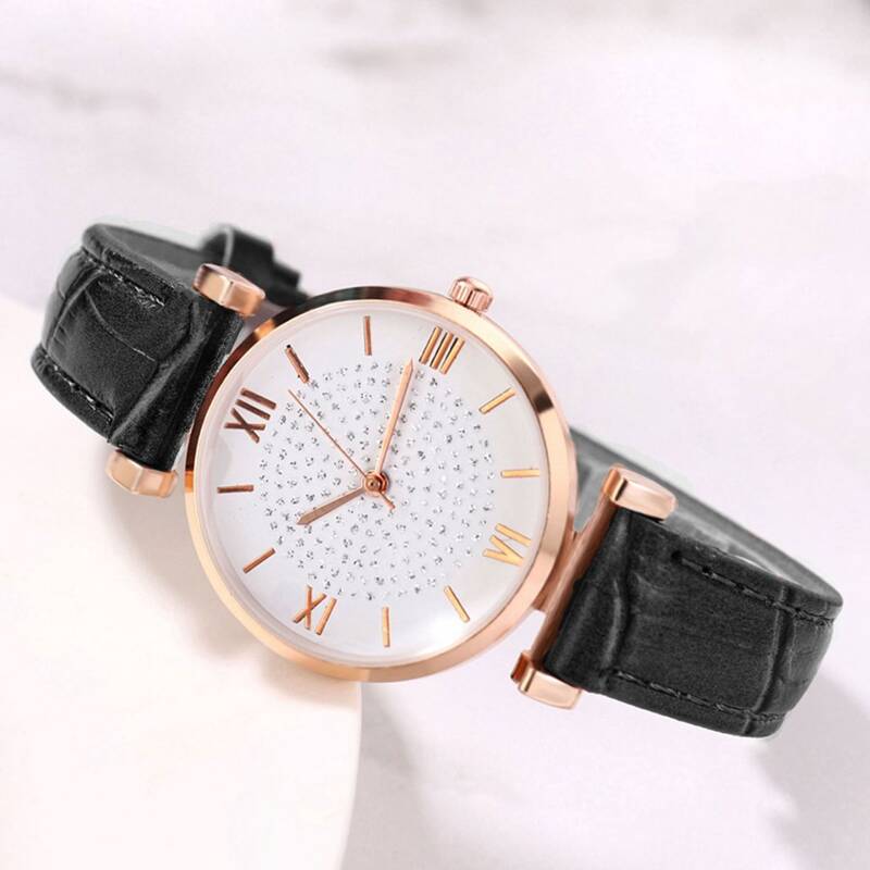 

Round Pointer Quartz Watch