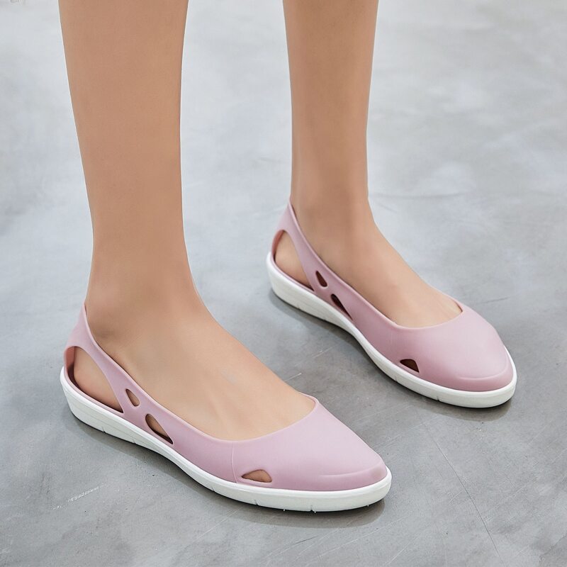 

Minimalist Cut Out Flats, Baby pink