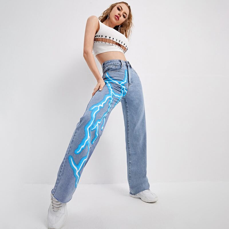 

Raw Hem Lightning Print Jeans, Light wash