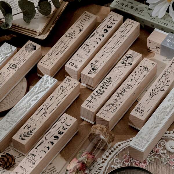 

1pc Wooden Random Pattern Stamp, Khaki
