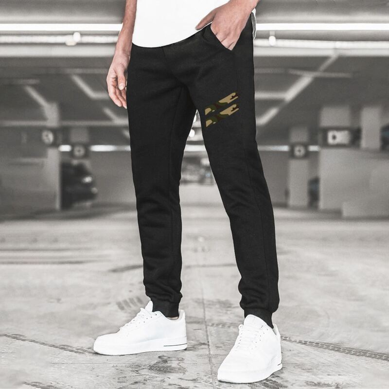 

Guys Contrast Camo Print Drawstring Sweatpants, Black