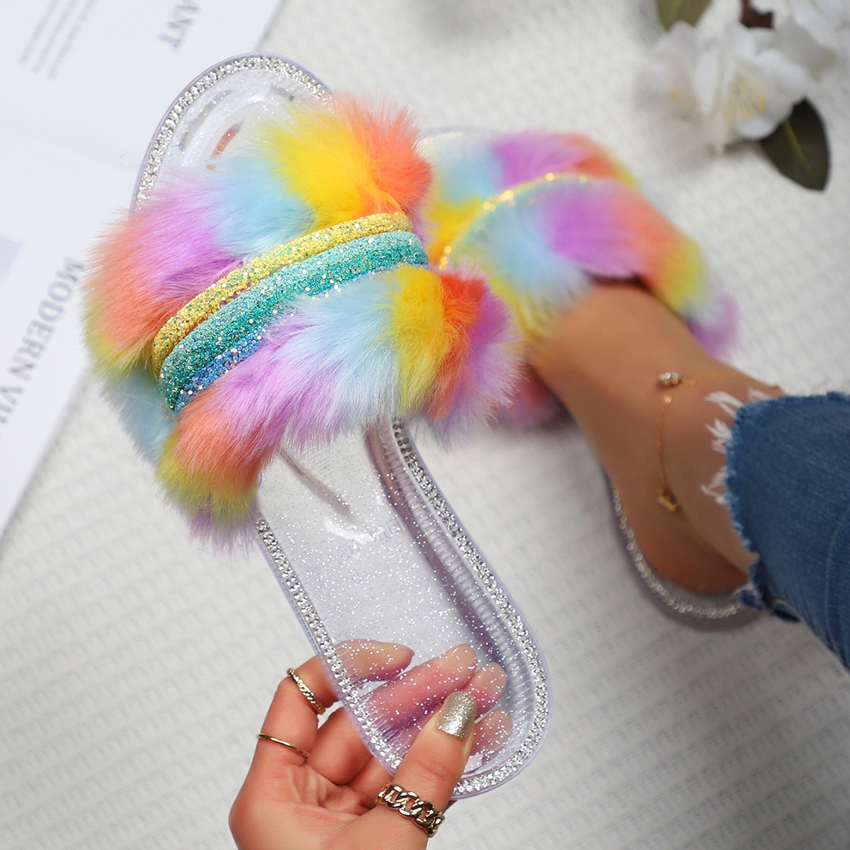 со стразами Контрастный цвет Стильный Тапочки и вьетнамки