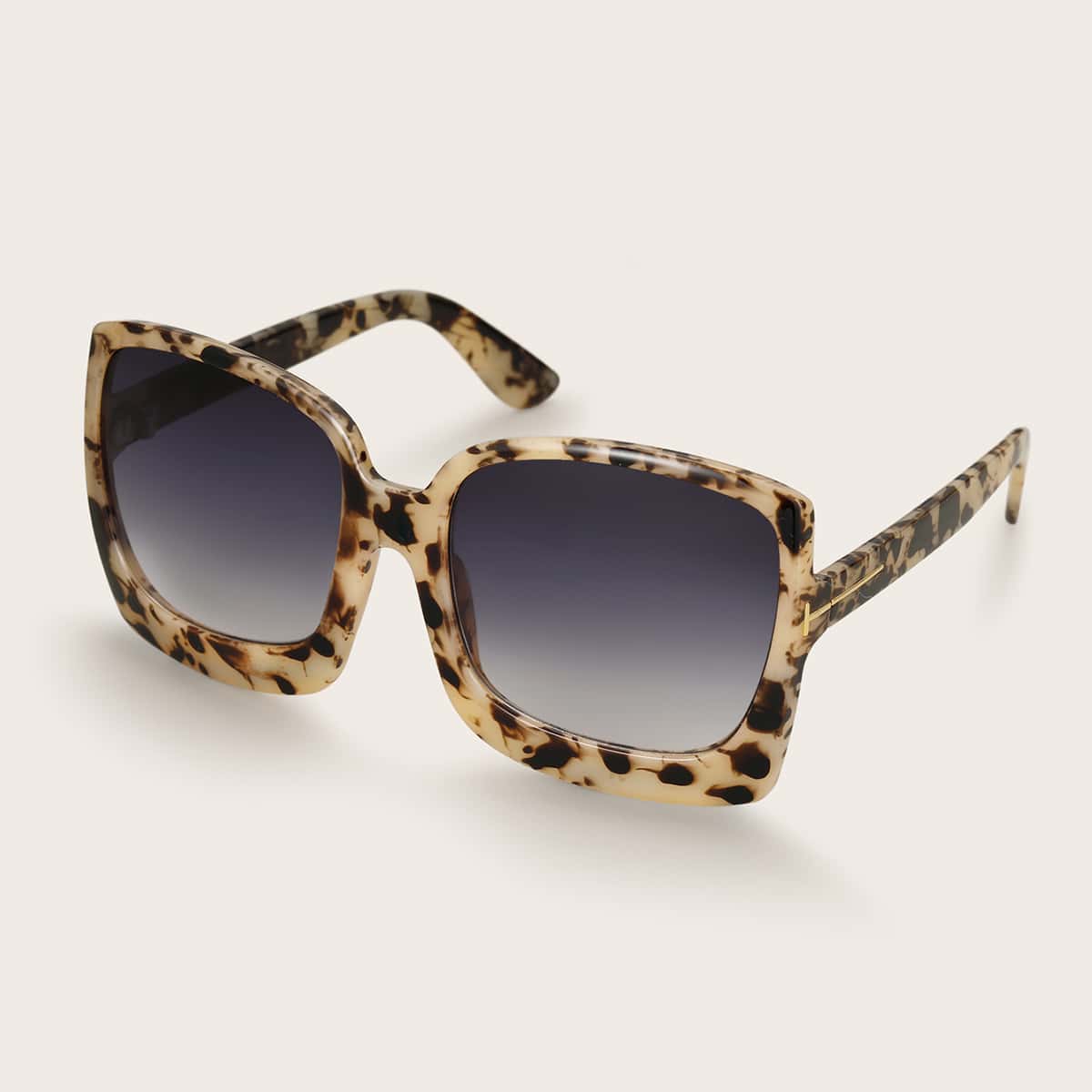 

Square Frame Sunglasses