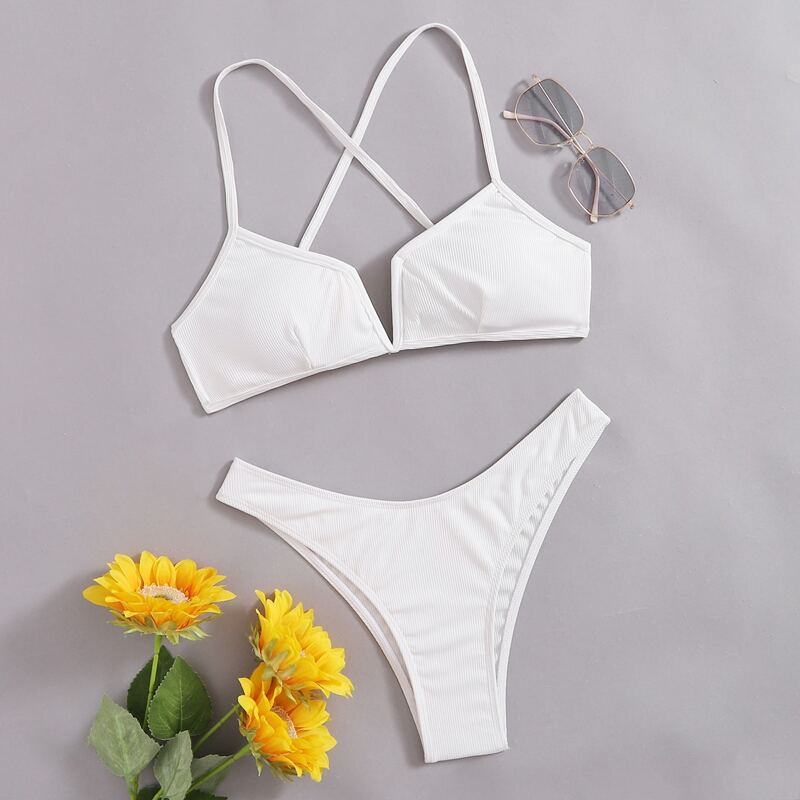 

V-wired Crisscross Back Bikini Swimsuit, White