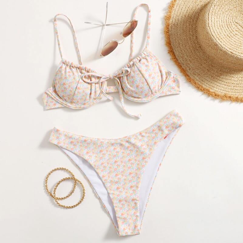 

Ditsy Floral Underwire Bikini Swimsuit, Multicolor