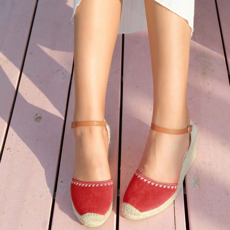 

Stitch Trim Ankle Strap Court Wedges, Red