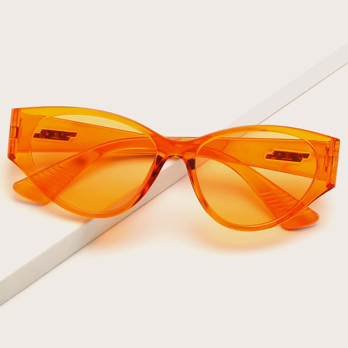 

Cat Eye Sunglasses