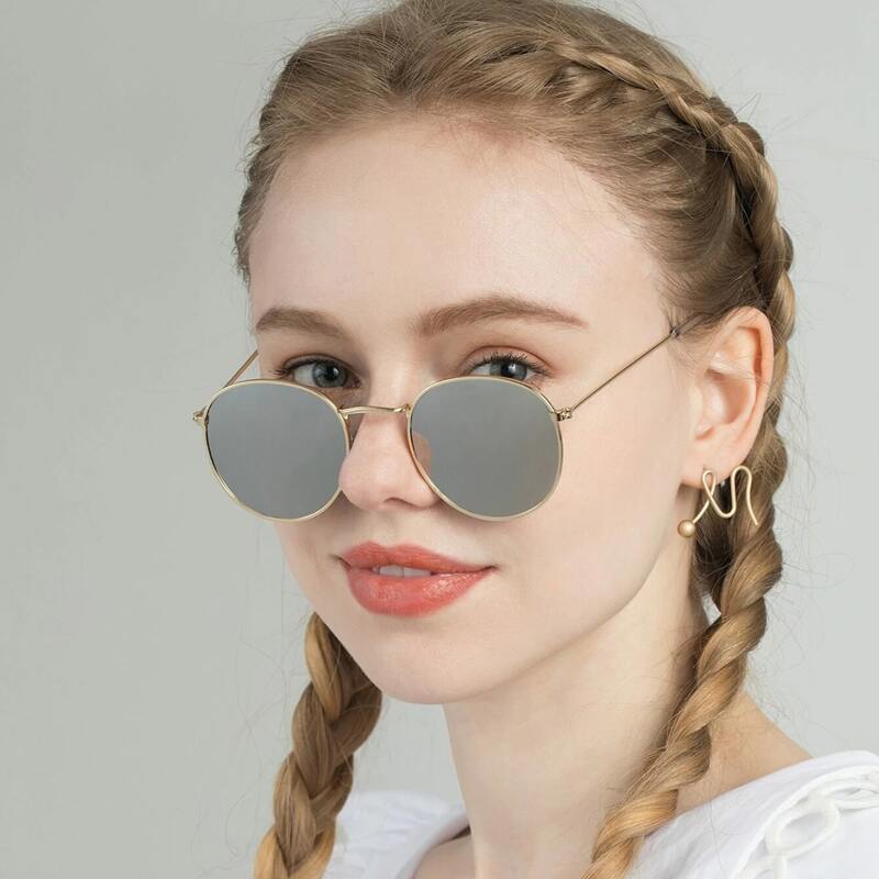 

Round Frame Sunglasses