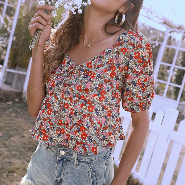 

Floral Ruffle Hem Shirred Blouse, Multicolor