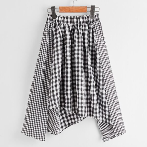 

Girls Asymmetrical Hem Gingham Skirt, Black and white