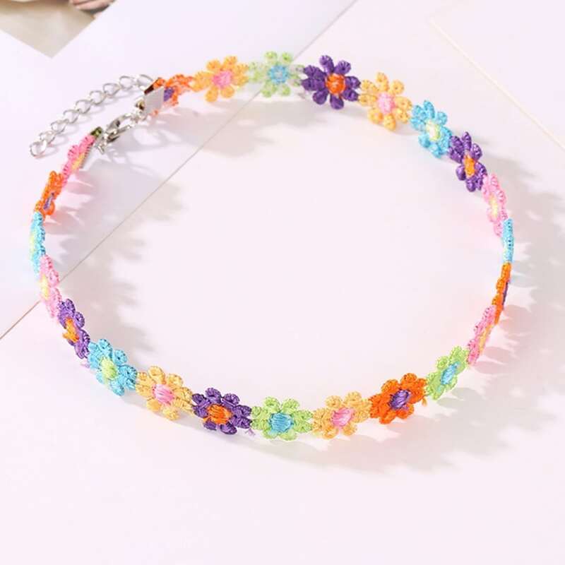 

Flower Decor Necklace, Multicolor