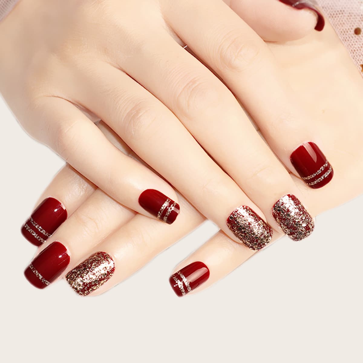 

24pcs Glitter Fake Nail & 1sheet Tape, Multicolor