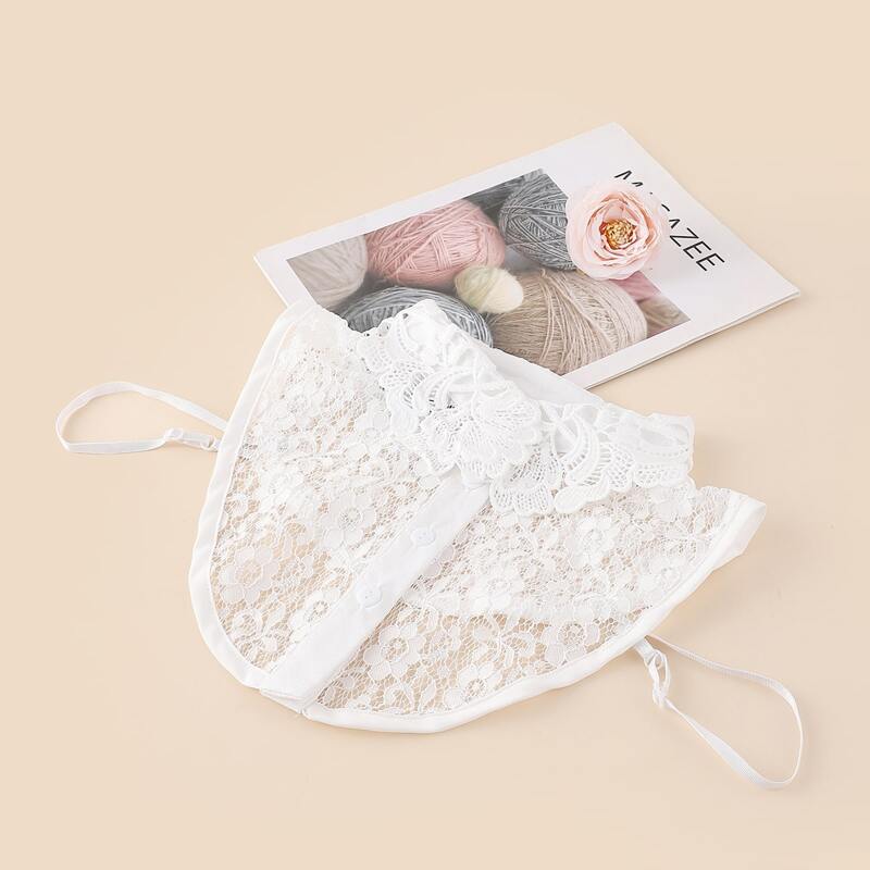 

Hollow Out Lace Faux Dickey Collar, White