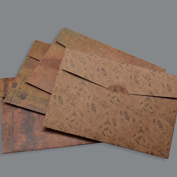 

2pcs Kraft Paper Random Envelope, Multicolor