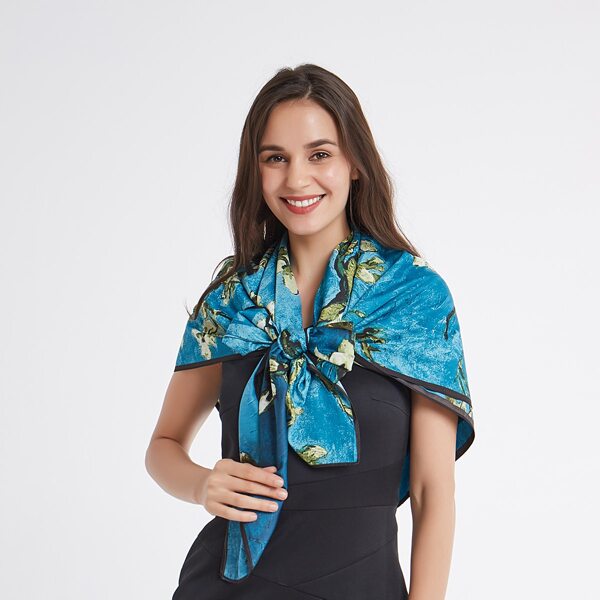 

Flower Print Bandana, Blue