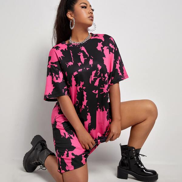 

Plus Graphic Print Drop Shoulder Tee Dress, Multicolor