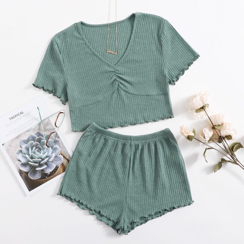 

Solid Lettuce Trim Lounge Set, Green