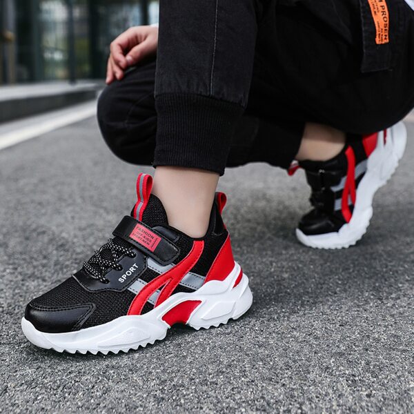 

Boys Color Block Chunky Sneakers, Black