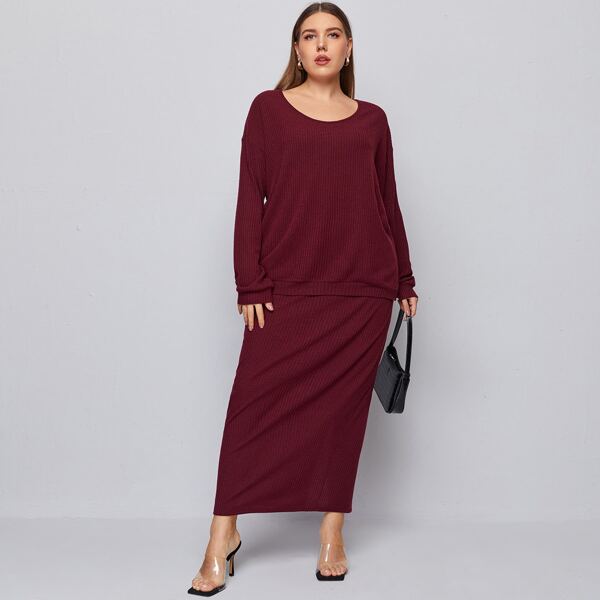 

Plus Solid Ribbed Drop Shoulder Sweatshirt & Skirt, Maroon