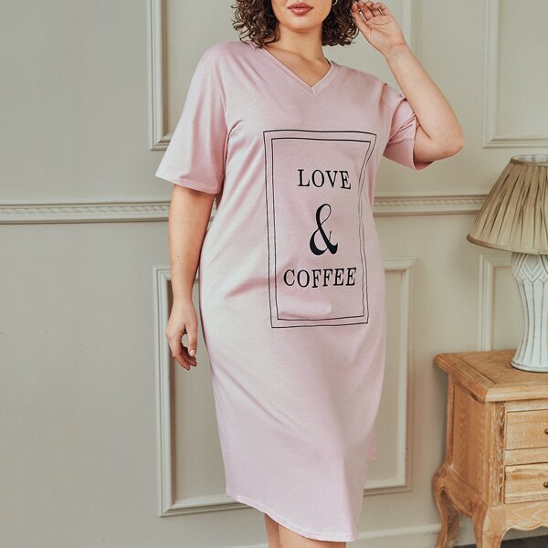 

Plus Letter Graphic V-neck Nightdress, Baby pink