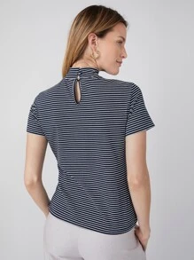 MOTF PREMIUM Áo thun Cổ giả Sọc - Xanh và trắng - Xem 2