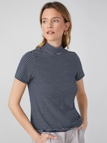 MOTF PREMIUM Áo thun Cổ giả Sọc - Xanh và trắng - Xem 7