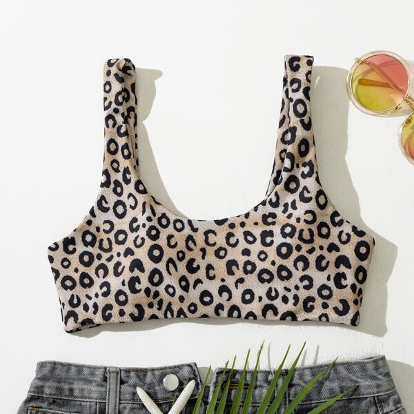 

Allover Graphic Bikini Top, Multicolor