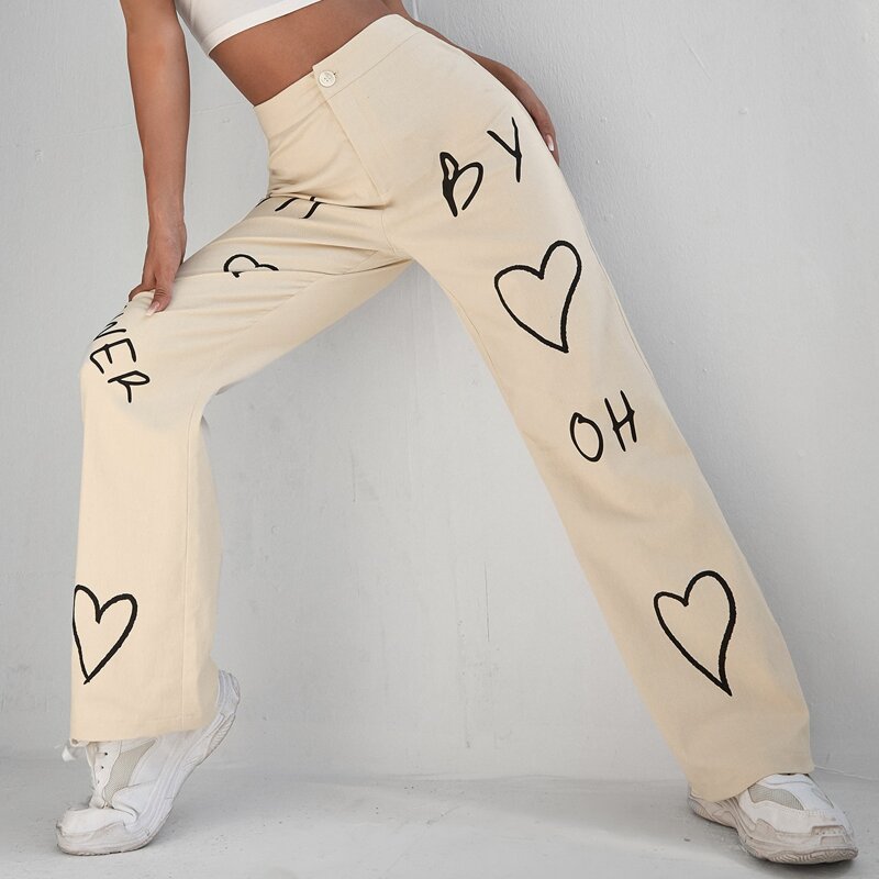 

Heart And Letter Graphic Pants, Apricot