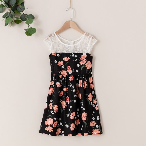 

Toddler Girls Lace Yoke Floral Dress, Multicolor