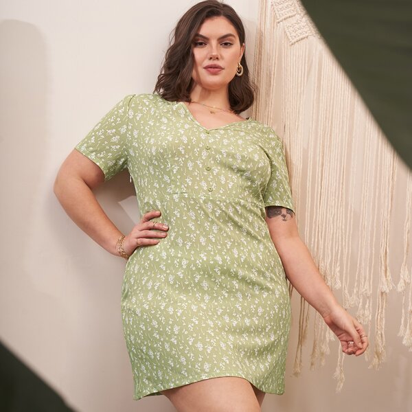 

Plus Buttoned Front Ditsy Floral Dress, Lime green