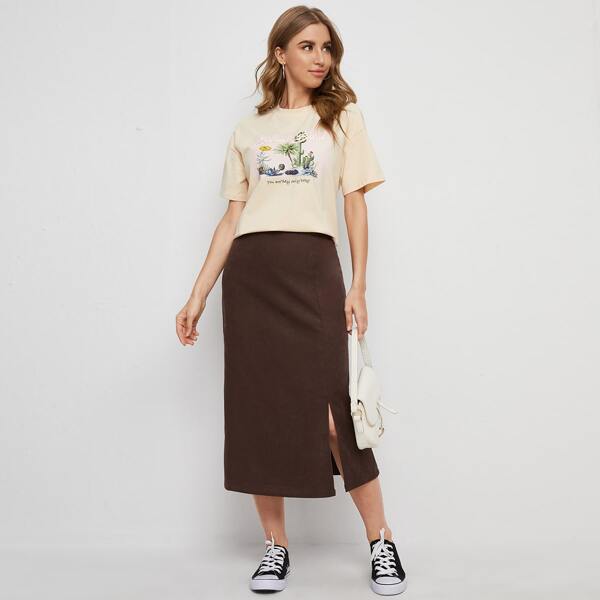 

Slogan Graphic Tropical Print Tee & Split Hem Skirt Set, Multicolor