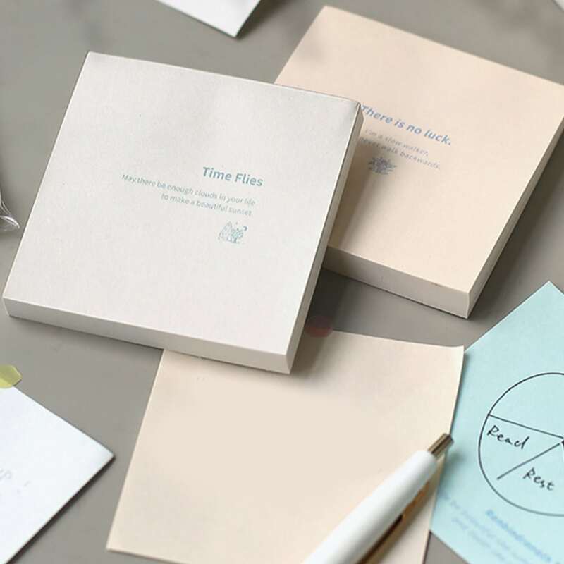 

1pc Slogan Graphic Random Memo Pad, Multicolor