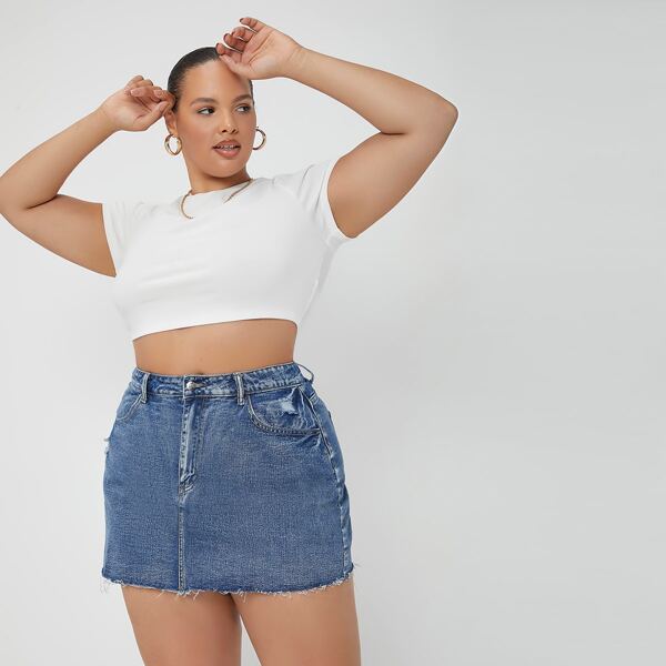 

Plus Ripped Raw Hem Denim Skirt, Medium wash
