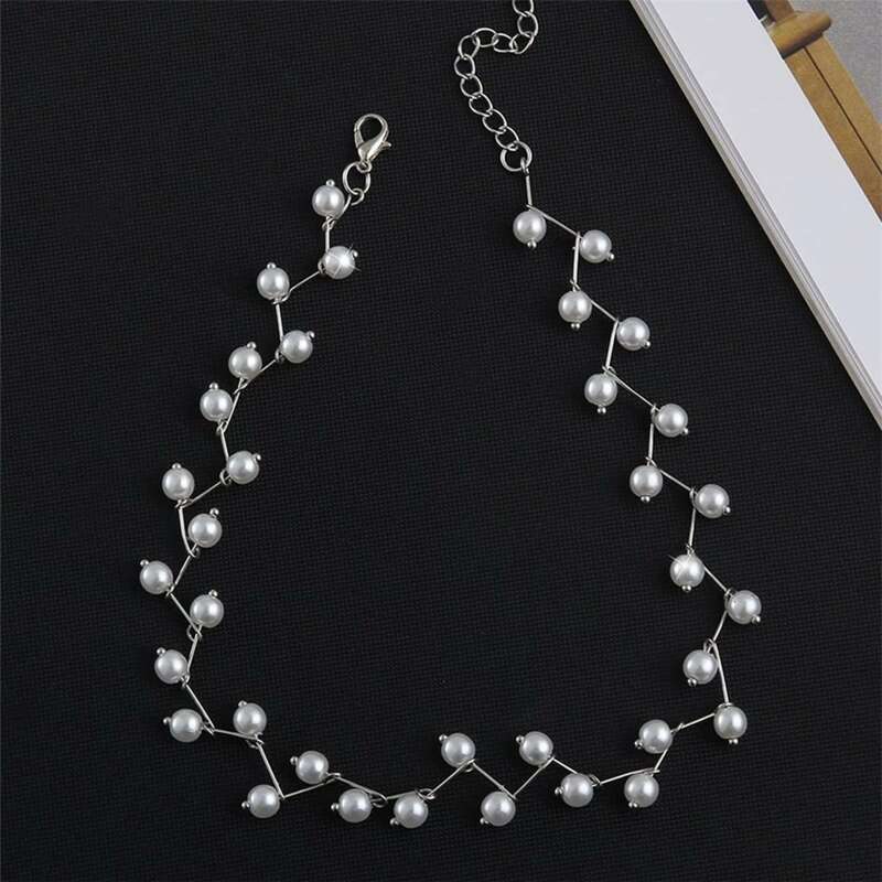 

Faux Pearl Choker, White